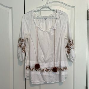Medium Crown and Ivy Blouse with Embroidery Detail